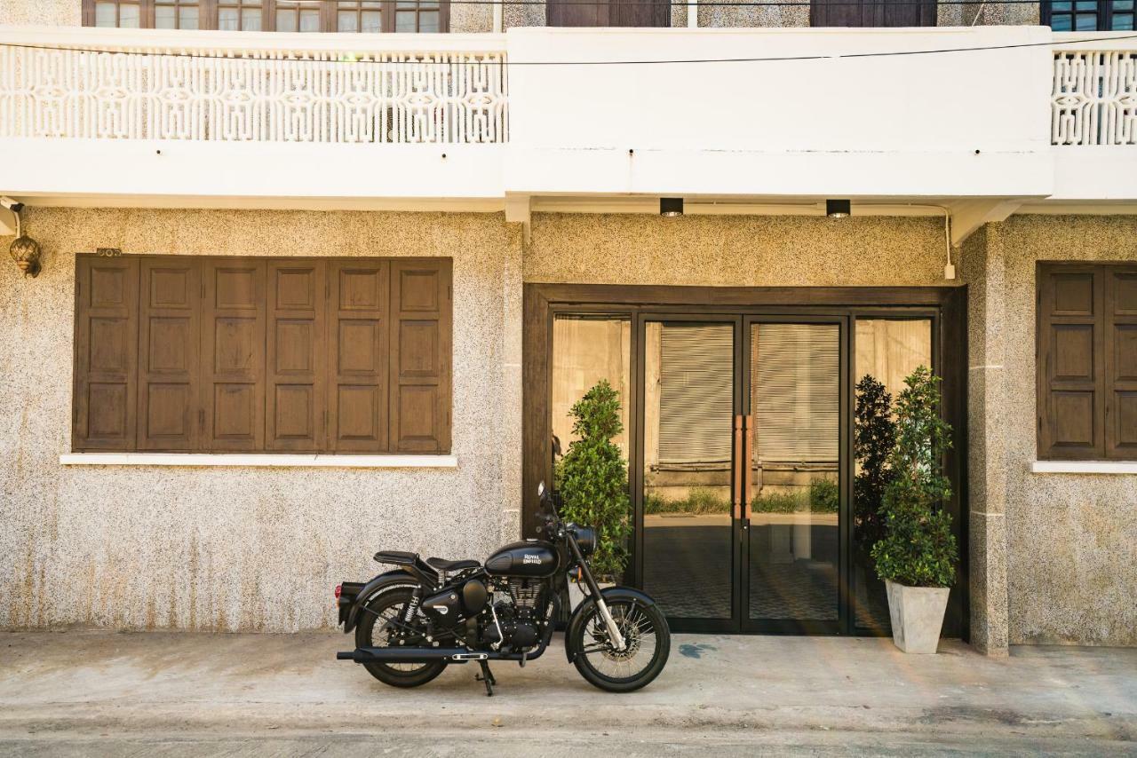 The Oldtale Hotel Chiang Mai Bagian luar foto