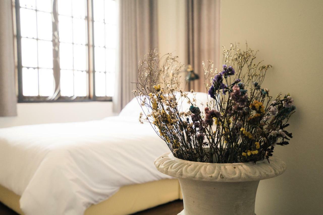 The Oldtale Hotel Chiang Mai Bagian luar foto
